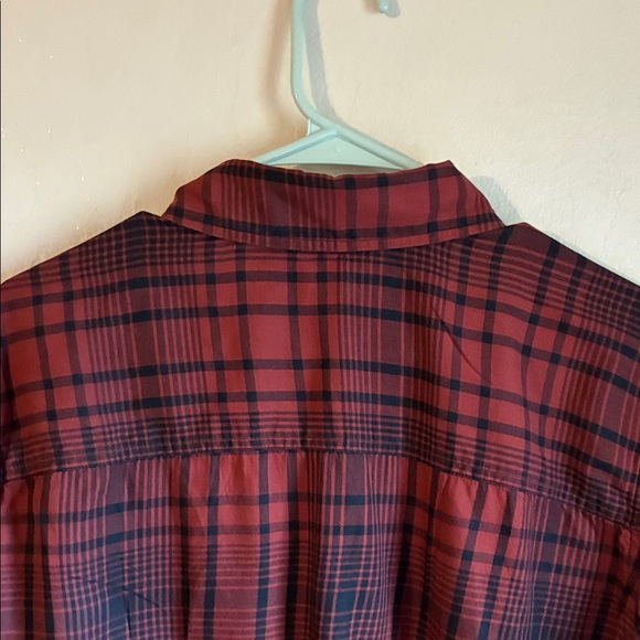 Levi's Men's Burgundy and Black Plaid Shirt - Picture 9 of 13